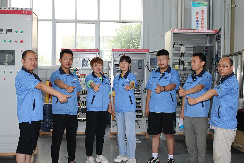 消防泵控設(shè)備團(tuán)隊(duì)